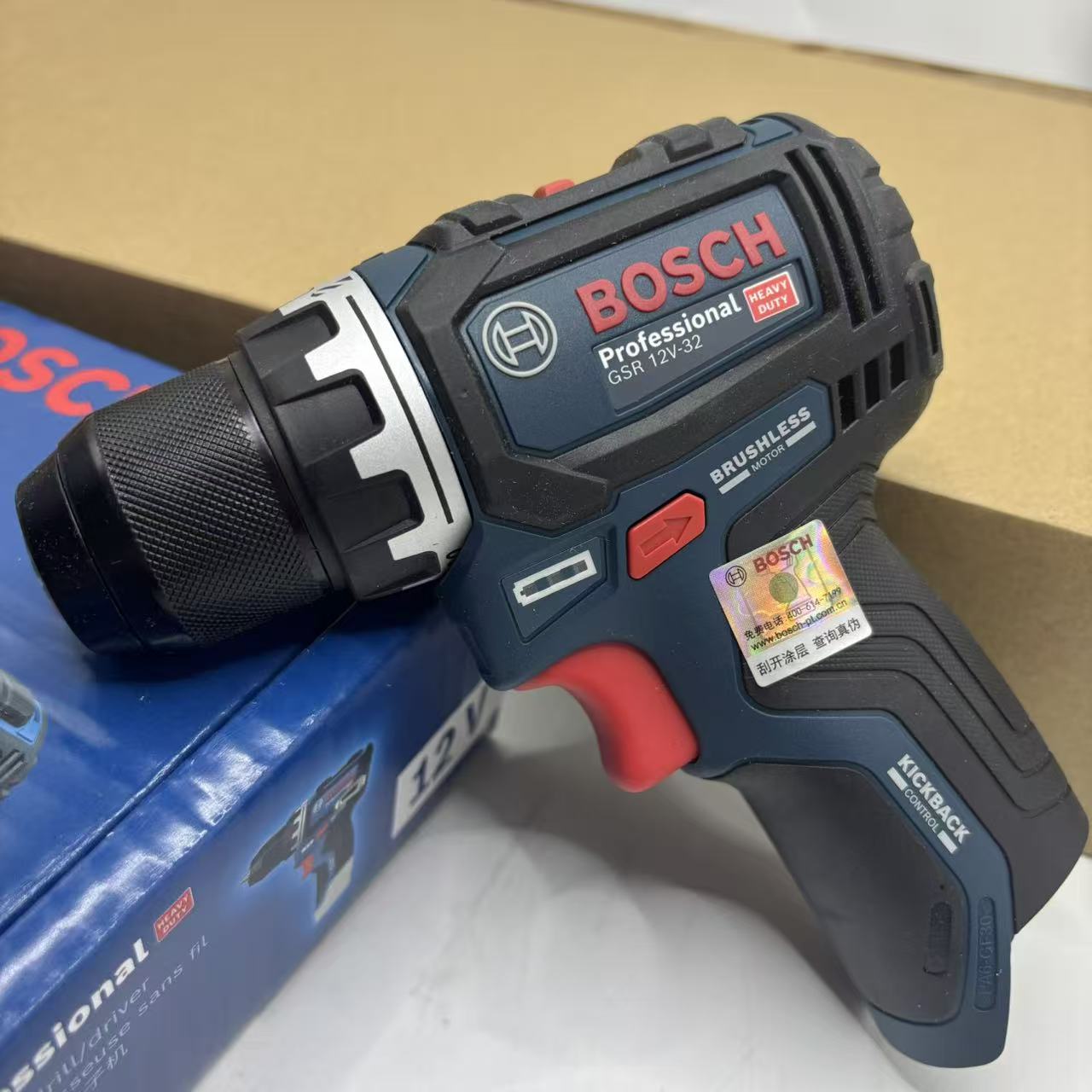 بوش GSR 12V-32 مثقاب لاسلكي بد - مراجعة Power Tools Wood وسعره